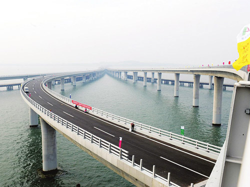 青岛海湾大桥