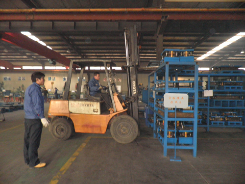 模具、刀具制造与维修车间现场